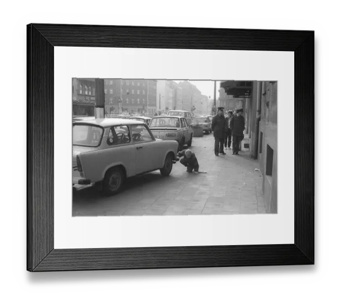 Framed Print : GDR, Berlin, 15. 03. 1990, Trabant and people's policemen
