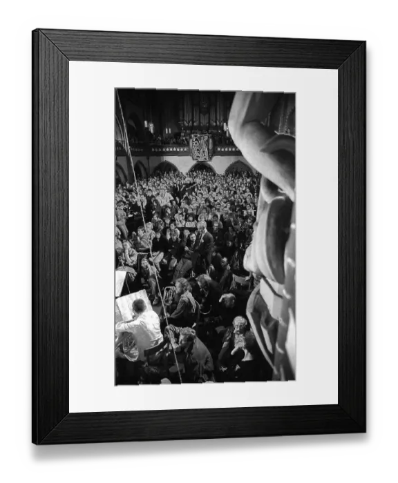 Framed Print : GDR, Berlin, 21 October 1989, Manifestation of Berlin Artists against Violence - for Democracy