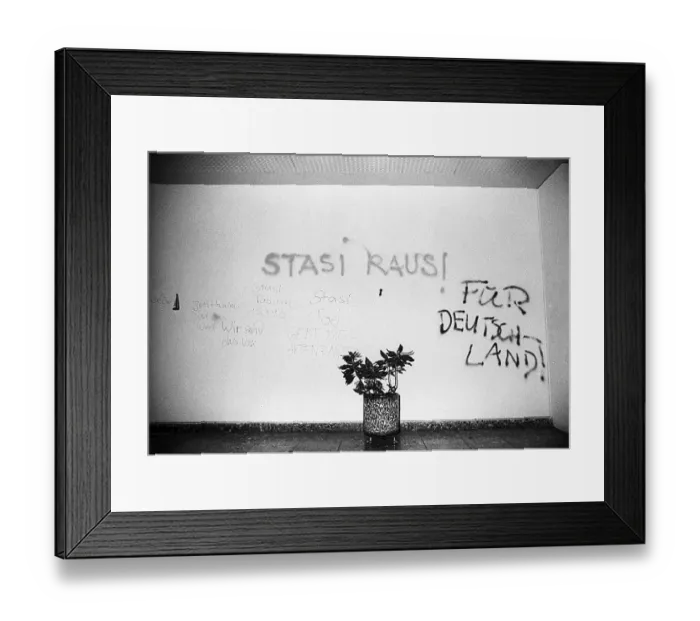 Framed Print : GDR, Berlin, 19. 02. 1990, headquarters of the GDR's State Security in Normannenstrasse