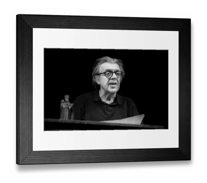 Framed Print : GDR, Berlin, 16. 10. 1988, Reading at the Deutsches Theater (Matinee) Framed Print : GDR, Berlin, 16. 10. 1988, Reading at the Deutsches Theater (Matinee)