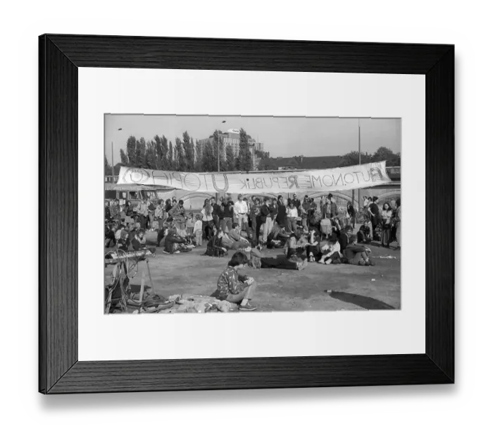 Framed Print : Germany, Berlin, 03. 10. 1990, foundation of the Autonomous Republic of Utopia