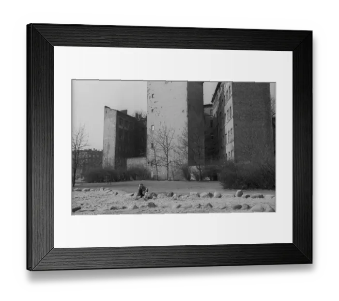 Framed Print : Germany, Berlin, 14. 03. 1991, gable of the squatted house at Senefelderplatz