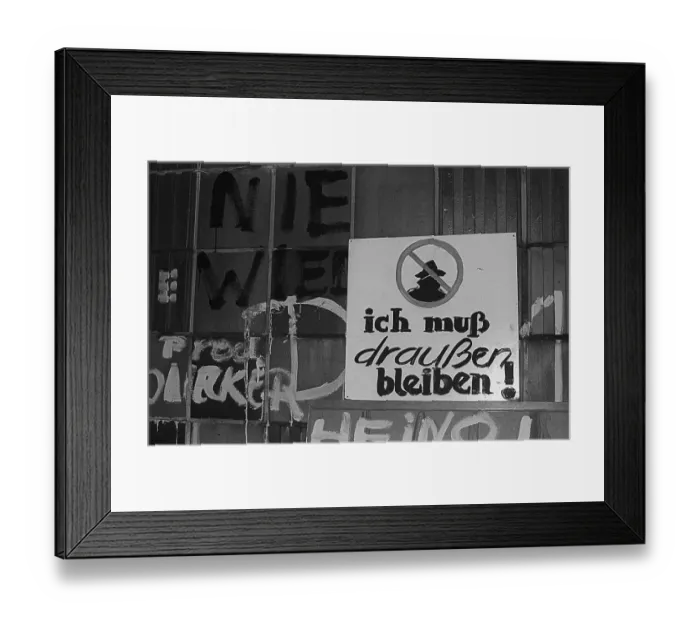 Framed Print : GDR, Berlin, 15. 01. 1990, occupation of the Stasi headquarters in Normannenstrasse