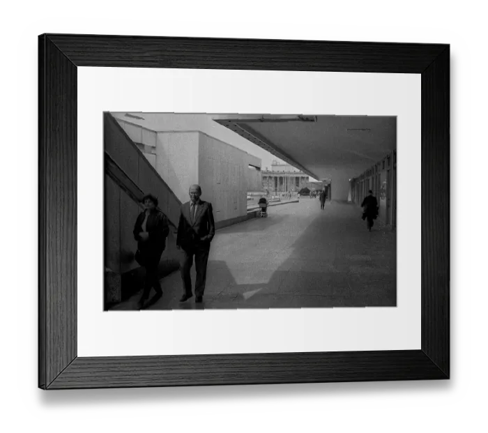 Framed Print : GDR, Berlin, 27. 05. 1989, at the Pope of the Republic