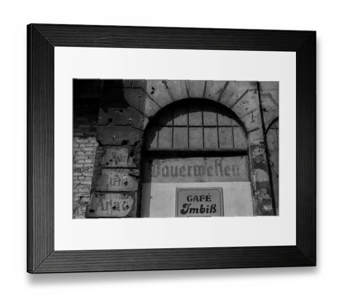 Framed Print : GDR, Berlin, 24. 04. 1989, cafe