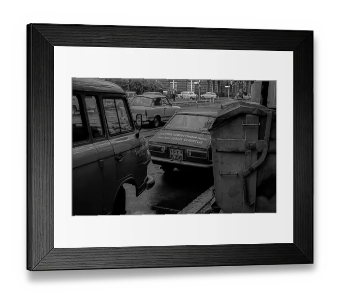 Framed Print : GDR, Berlin, 14. 04. 1989, Oranienburger Strasse