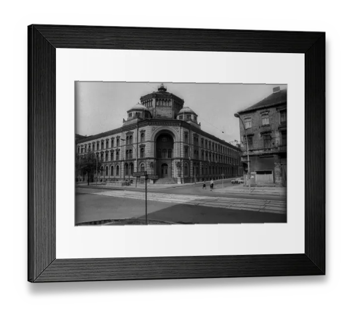 Framed Print : GDR, Berlin, 29. 04. 1989, Postfuhramt