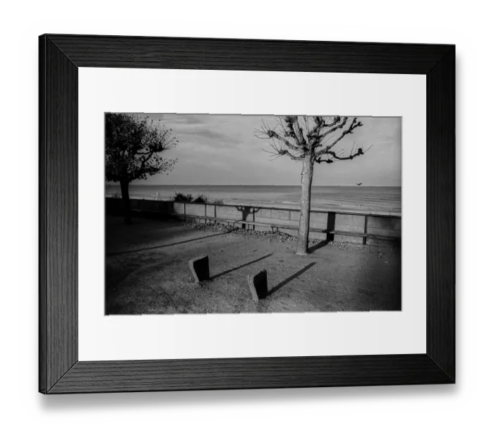 Framed Print : GDR, Binz, 04. 11. 1988, beach Framed Print : GDR, Binz, 04. 11. 1988, beach