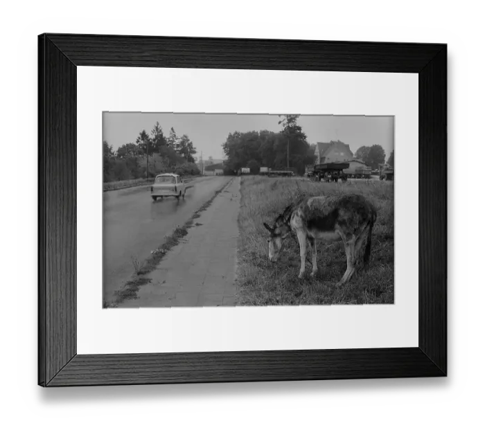 Framed Print : GDR, Feldberg, 15.09.1989, Street scene in Feldberg