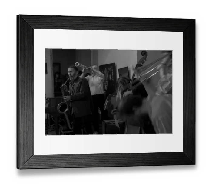 Framed Print : GDR, Berlin, 26.2.1988, Jazzfest at the HdjT (from left to right) Manfred Schulze