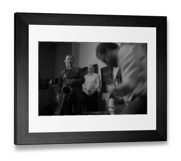 Framed Print : GDR, Berlin, 26.2.1988, Jazzfest at the HdjT (f) Framed Print : GDR, Berlin, 26.2.1988, Jazzfest at the HdjT (f)