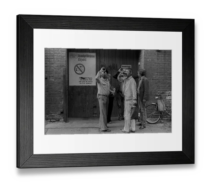 Framed Print : GDR, Stralsund, 180.7.1988, citizen in a street in Stralsund