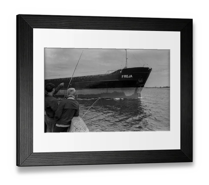 Framed Print : GDR, Stralsund, 18.07.1988, angler at the pier in Stralsund
