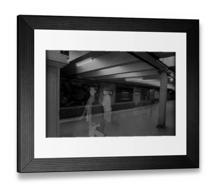 Framed Print : GDR, Berlin, 09.03.1989, Alexanderplatz underground station Persons