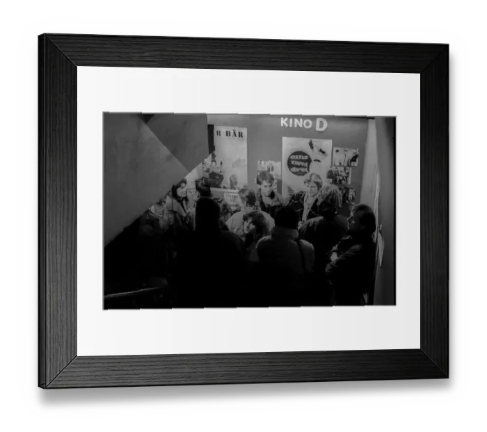 Framed Print : West Berlin, 21.1.1990, Broadway cinema Framed Print : West Berlin, 21.1.1990, Broadway cinema