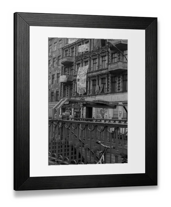 Framed Print : GDR, Berlin, 8.1.1990, first squatted house in East Berlin in Schoenhauser Allee