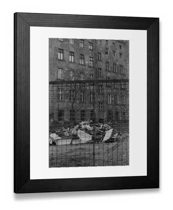 Framed Print : GDR, Berlin, 8.1.1990, rubbish dump