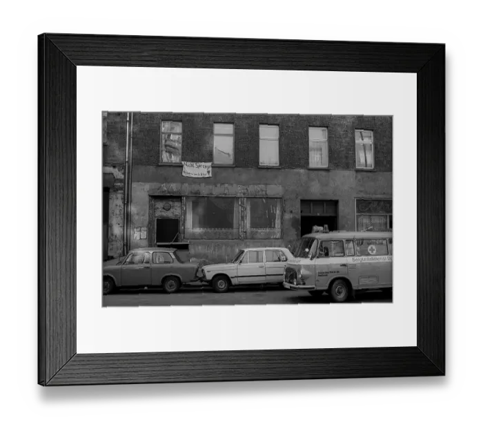 Framed Print : GDR, Berlin, 5 February 1990, tenants protest in Brunnenstrasse: Dont blow it up