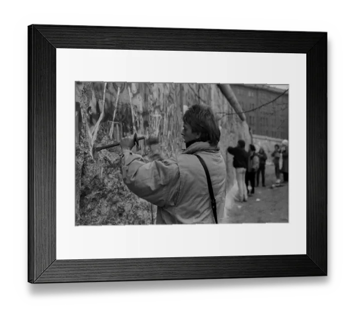 Framed Print : West Berlin, 01.01.1990, at the Wall at Potsdamer Platz Framed Print : West Berlin, 01.01.1990, at the Wall at Potsdamer Platz
