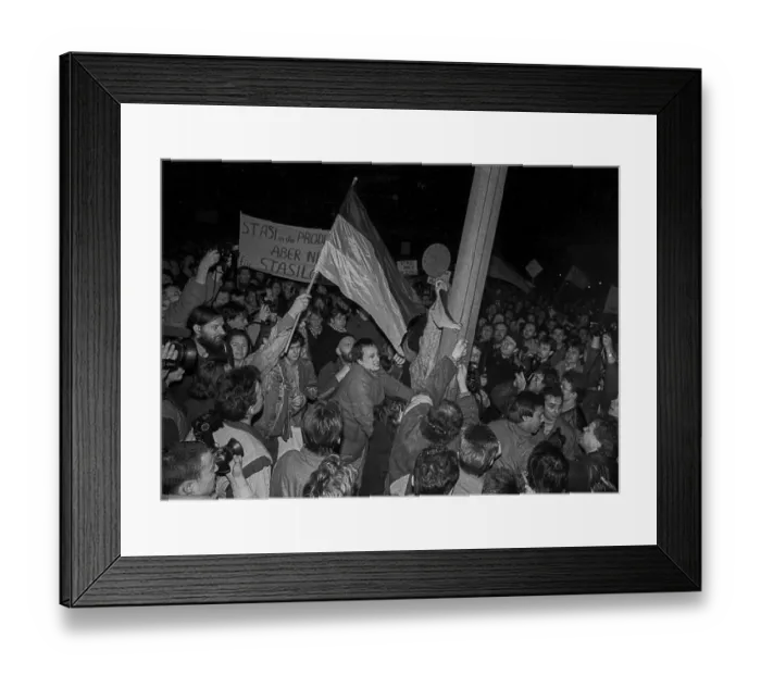 Framed Print : GDR, Berlin, 12.01.1990, demo in front of the Peoples Chamber (mainly against the Ministry for State Security) Framed Print : GDR, Berlin, 12.01.1990, demo in front of the Peoples Chamber (mainly against the Ministry for State Security)