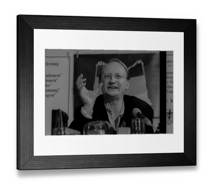 Framed Print : GDR, Berlin, 13.1.1990 Framed Print : GDR, Berlin, 13.1.1990