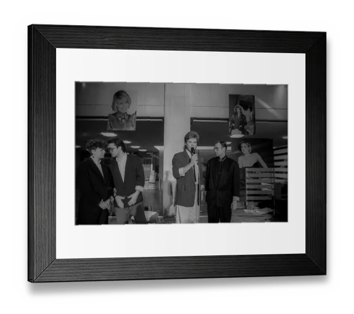 Framed Print : GDR, Berlin, 04.03.1990, demand for cultural use