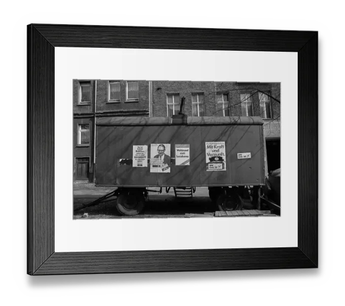 Framed Print : GDR, Berlin, 16.03.1990, election poster