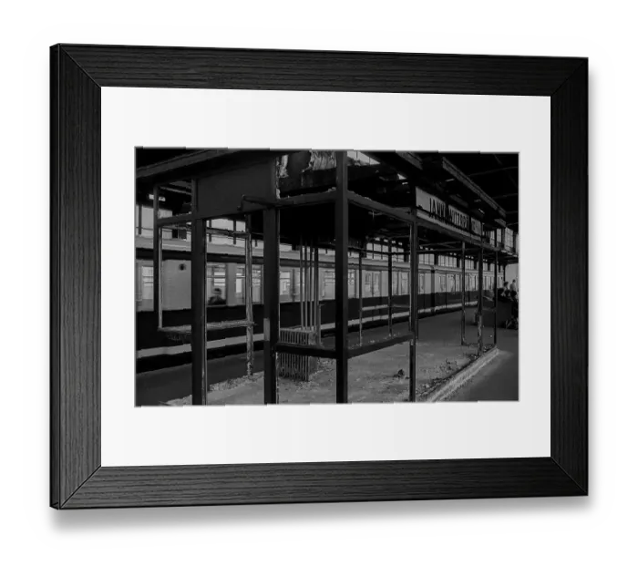 Framed Print : GDR, Berlin, 02.04.1990, gutted supervisor's house