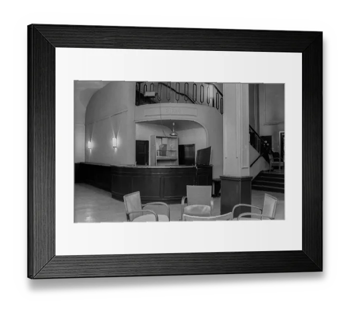 Framed Print : GDR, Berlin, 23.04.1990, Babylon cinema