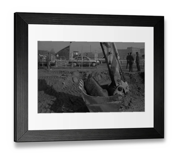 Framed Print : GDR, Berlin, 16.03.1990, Potsdamer Platz barrier Framed Print : GDR, Berlin, 16.03.1990, Potsdamer Platz barrier