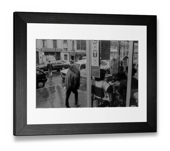 Framed Print : France, Paris, 22.03.1990, street scene in Paris Framed Print : France, Paris, 22.03.1990, street scene in Paris