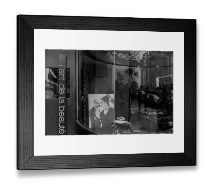 Framed Print : France, Paris, 24.03.1990, shop window