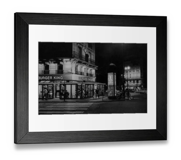 Framed Print : France, Paris, 24.03.1990, Night scene in the streets of Paris