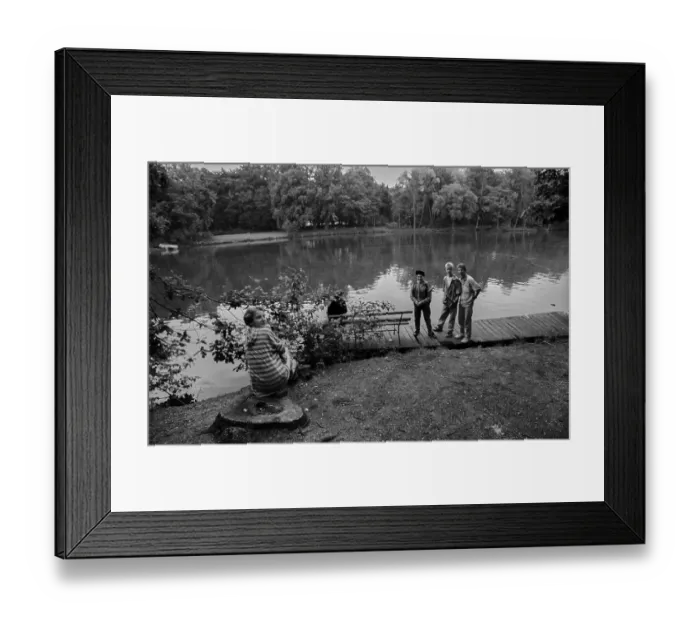 Framed Print : Germany, Berlin, 27 June 1991, Children in Treptower Park