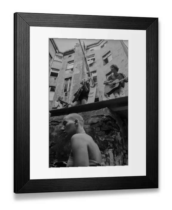 Framed Print : Germany, Berlin, 22 June 1991, courtyard party of the squat Auguststrasse 10 Framed Print : Germany, Berlin, 22 June 1991, courtyard party of the squat Auguststrasse 10