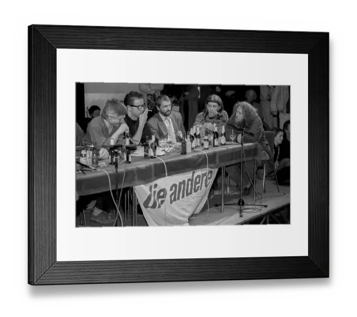 Framed Print : Germany, Berlin, 28 March 1991 Framed Print : Germany, Berlin, 28 March 1991