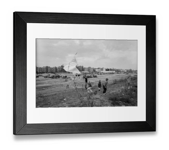 Framed Print : Germany, Berlin, 07.04.1991, Mauerpark