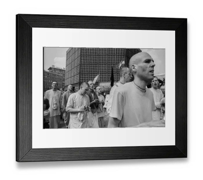 Framed Print : Germany, Berlin, 12.04.1991, Krishna members in front of the Memorial Church Framed Print : Germany, Berlin, 12.04.1991, Krishna members in front of the Memorial Church