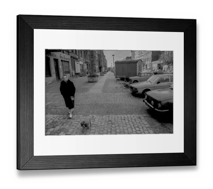 Framed Print : Germany, Berlin, 21.04.1991, Oderberger Strasse