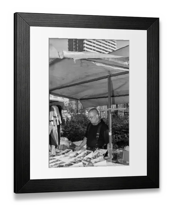 Framed Print : Germany, Berlin, 22 May 1991, Market stall in Marzahn