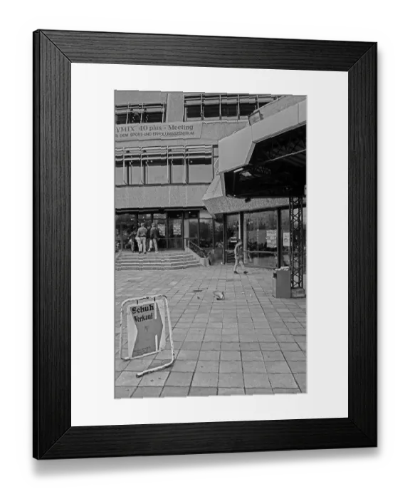 Framed Print : Germany, Berlin, 22.11.1994, SEZ