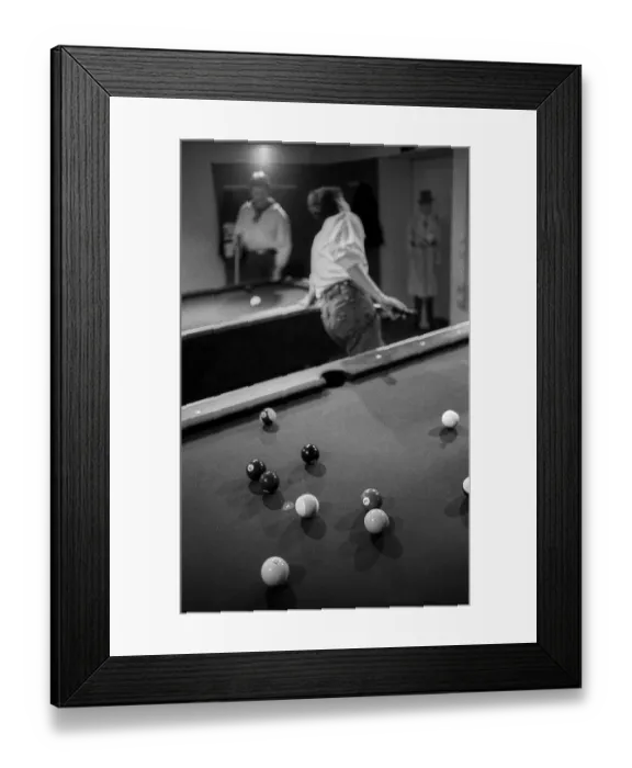 Framed Print : Germany, Berlin, 18.12.1990, Spielothek in Wolliner Strasse Framed Print : Germany, Berlin, 18.12.1990, Spielothek in Wolliner Strasse