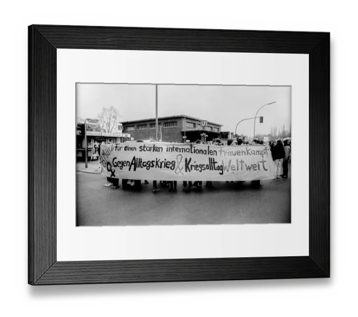 Framed Print : Germany, Berlin, 08.03.1991, Women's demonstration on 8 March (International Women's Day)