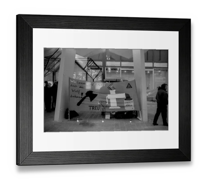 Framed Print : Germany, Berlin, 27 February 1991