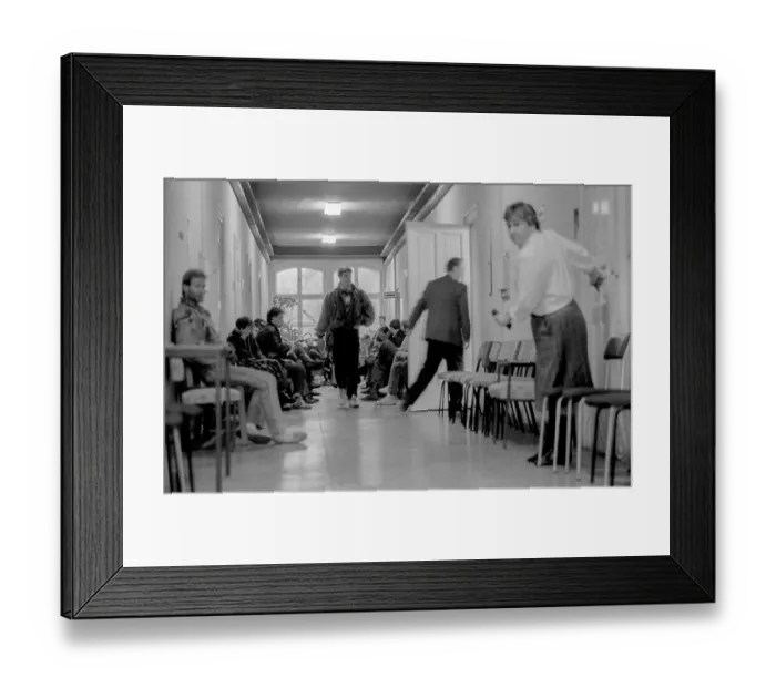 Framed Print : Germany, Berlin, 21.12.1990, Prenzlauer Berg job centre