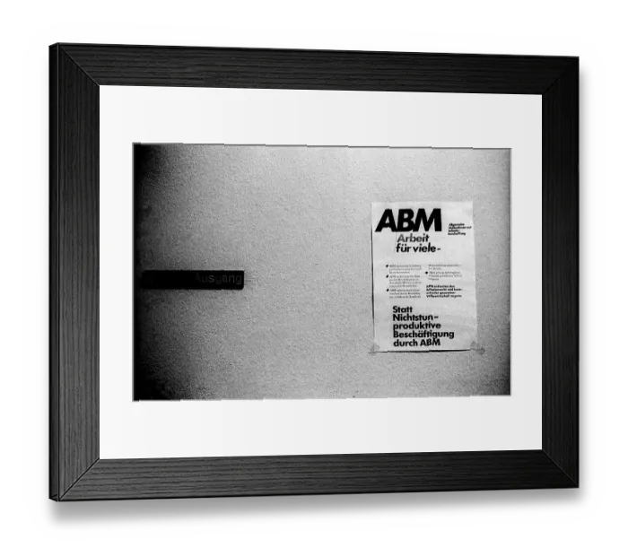 Framed Print : Germany, Berlin, 21.12.1990, Prenzlauer Berg job centre