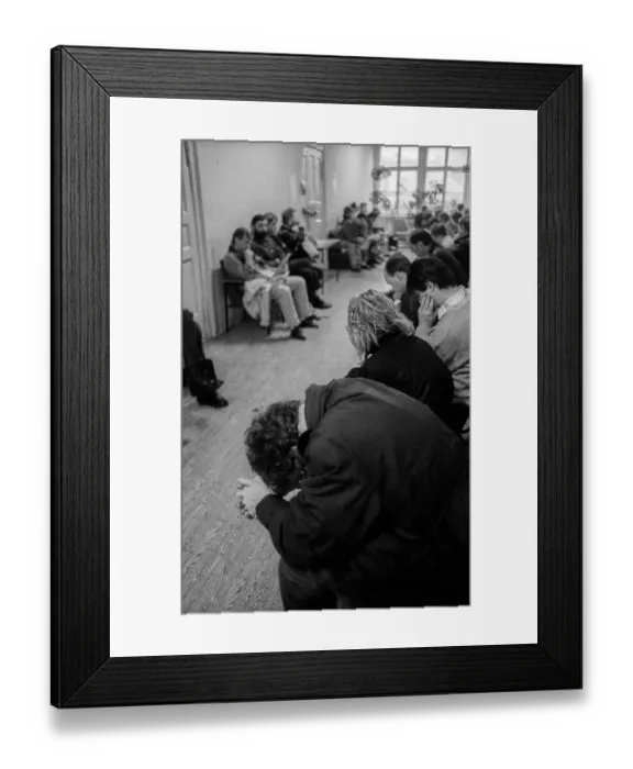 Framed Print : Germany, Berlin, 21.12.1990, Prenzlauer Berg job centre