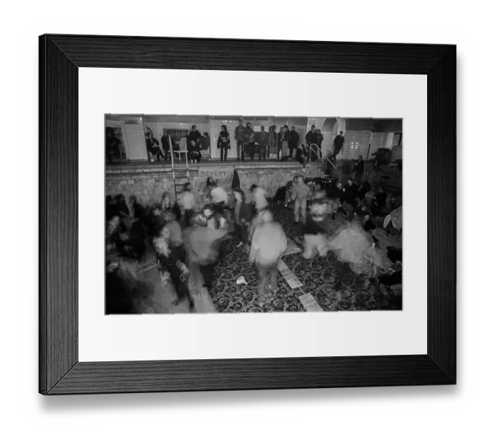 Framed Print : Germany, Berlin, 24 November 1990