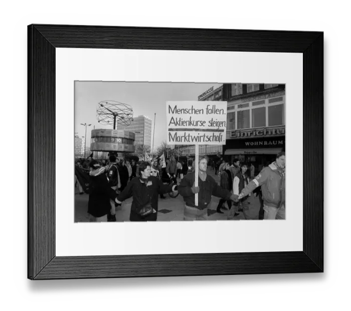 Framed Print : Germany, Berlin, 19 January 1991
