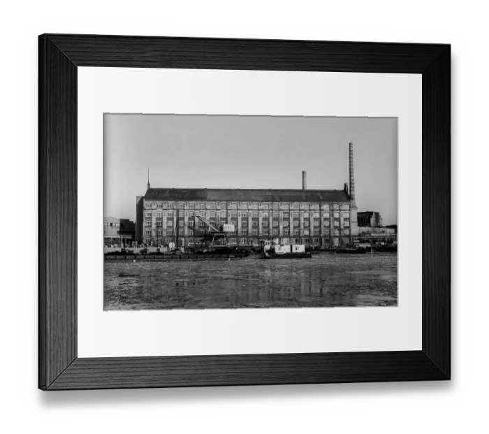 Framed Print : Germany, Berlin, 2 February 1991 Framed Print : Germany, Berlin, 2 February 1991